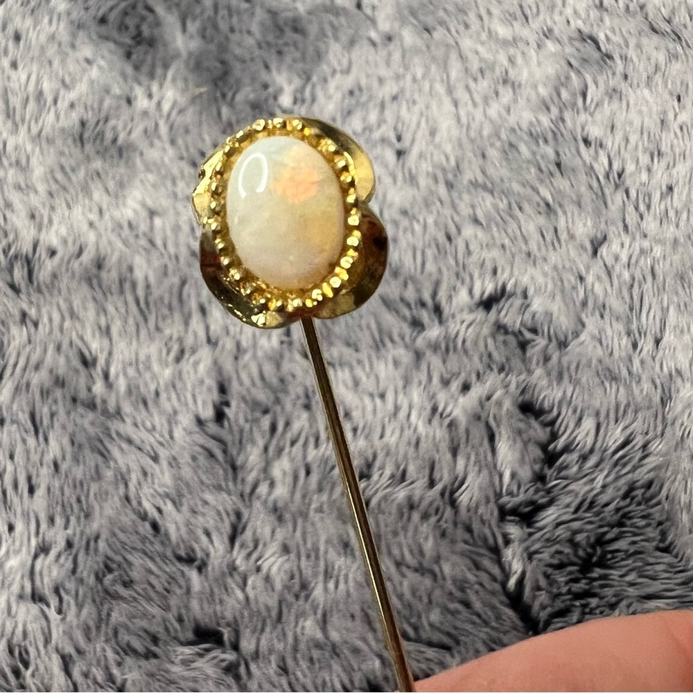 Vintage Cabochon Opal Stick Hat Lapel Pin - Picture 3 of 5